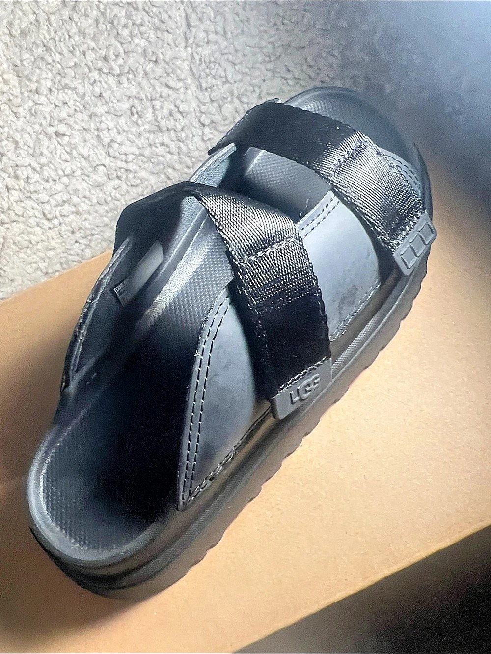 New UGG Golden Glow Unisex Kids Slide NWB